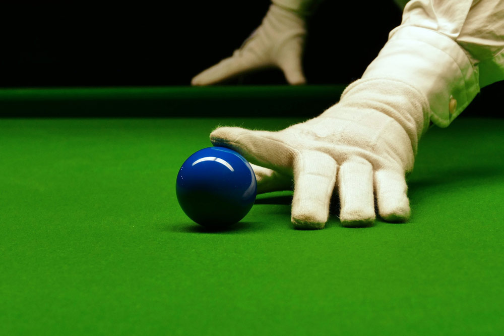 Getting a kick in snooker